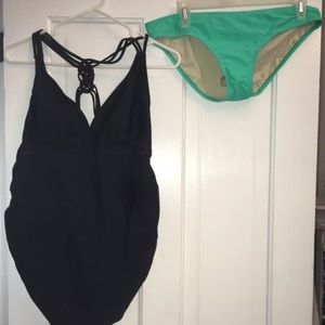 Liz Lange Maternity Size Medium 2-piece Tankini